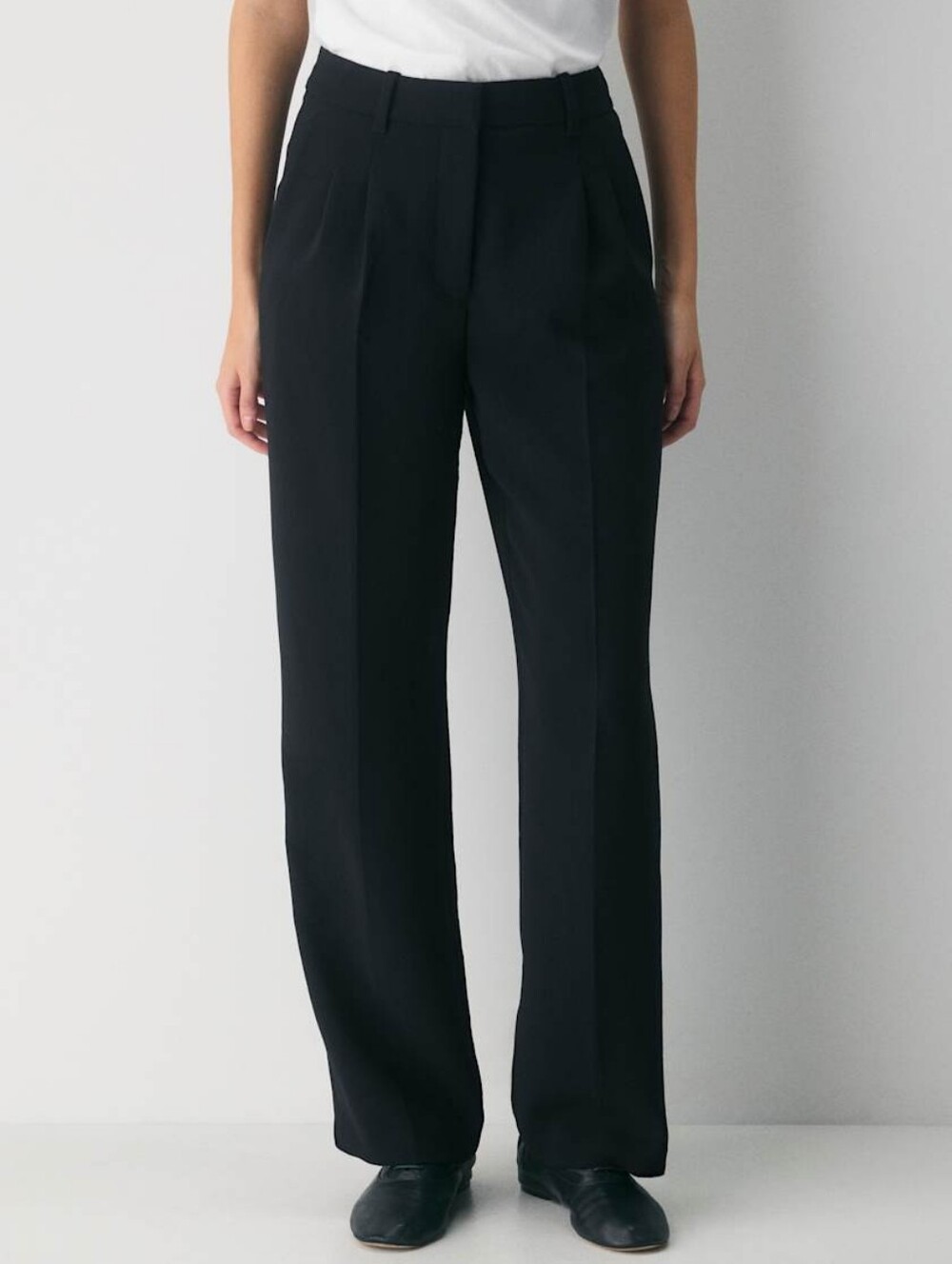 AritziaThe Effortless Pant™ - Crepette™